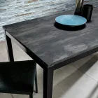 Masa de living extensibila cu blat melaminat si picioare metalice - Shaila Viadurini