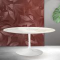 Masă extensibilă Saarinen Tulip, H 74 cm, din ceramică Florim Calacatta aurie mată - Scarlet