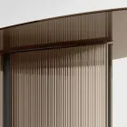 Masa cu blat oval din sticla si baza din sticla topita si metal - Foglietto Viadurini