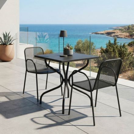 Masă de exterior Lirion din metal vopsit în două dimensiuni, fabricată în Italia Viadurini