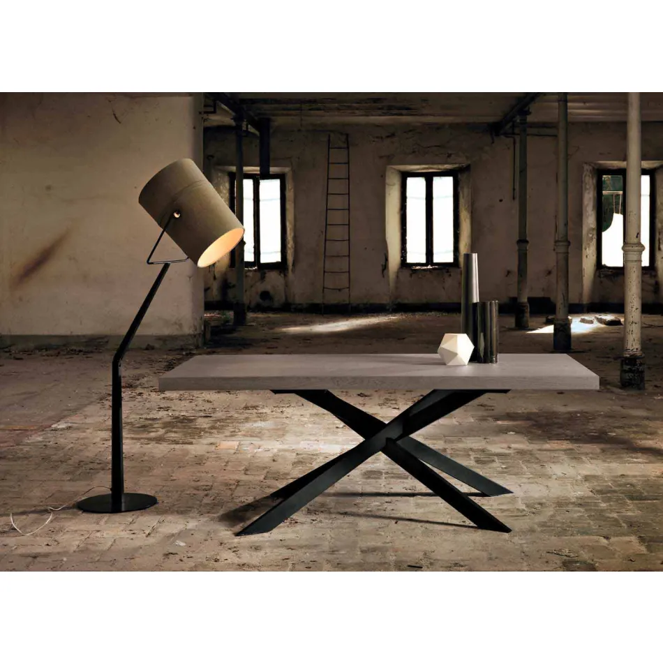 Design mese de masă din stejar și metal fabricate în Italia Oncino Viadurini