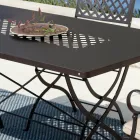 Masa plianta de exterior din otel galvanizat fabricata in Italia - Selvaggia Viadurini