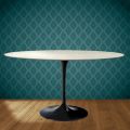 Masă Eero Saarinen Tulip H 74 Ovală din Ceramică Marmorio Fabricată în Italia - Stacojiu