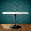 Masă Eero Saarinen Tulip H 74 Ovală din Ceramică Salina Fabricată în Italia - Stacojiu