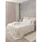 Cortina de in usoara cu organza si broderie gotica in Centrul de lux - Marinella Viadurini