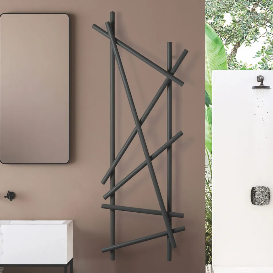 Radiator electric din oțel cu tuburi cu secțiune rotundă, fabricat în Italia - aleatoriu Viadurini