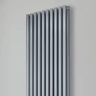 Radiator hidraulic cu colectoare orizontale si conducte verticale - Colomba Viadurini