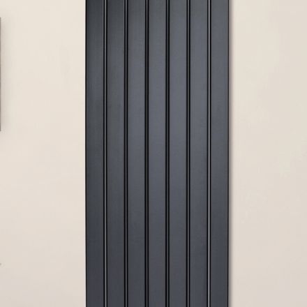 Radiator hidraulic cu un singur set de elemente plate fabricat în Italia - Zabaione Viadurini