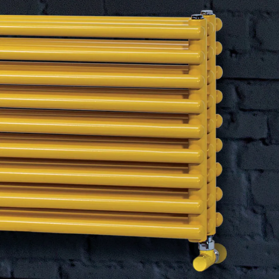 Radiator hidraulic cu Seria Tripla de Elemente Orizontale Made in Italy - Caramella Viadurini