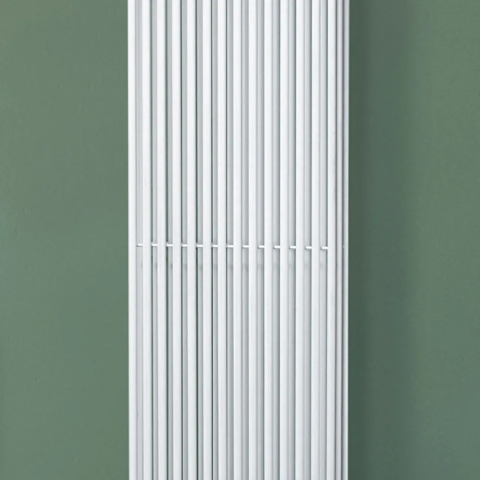 Radiator Hidraulic cu Seria Tripla de Elemente Verticale Made in Italy - Cenci Viadurini