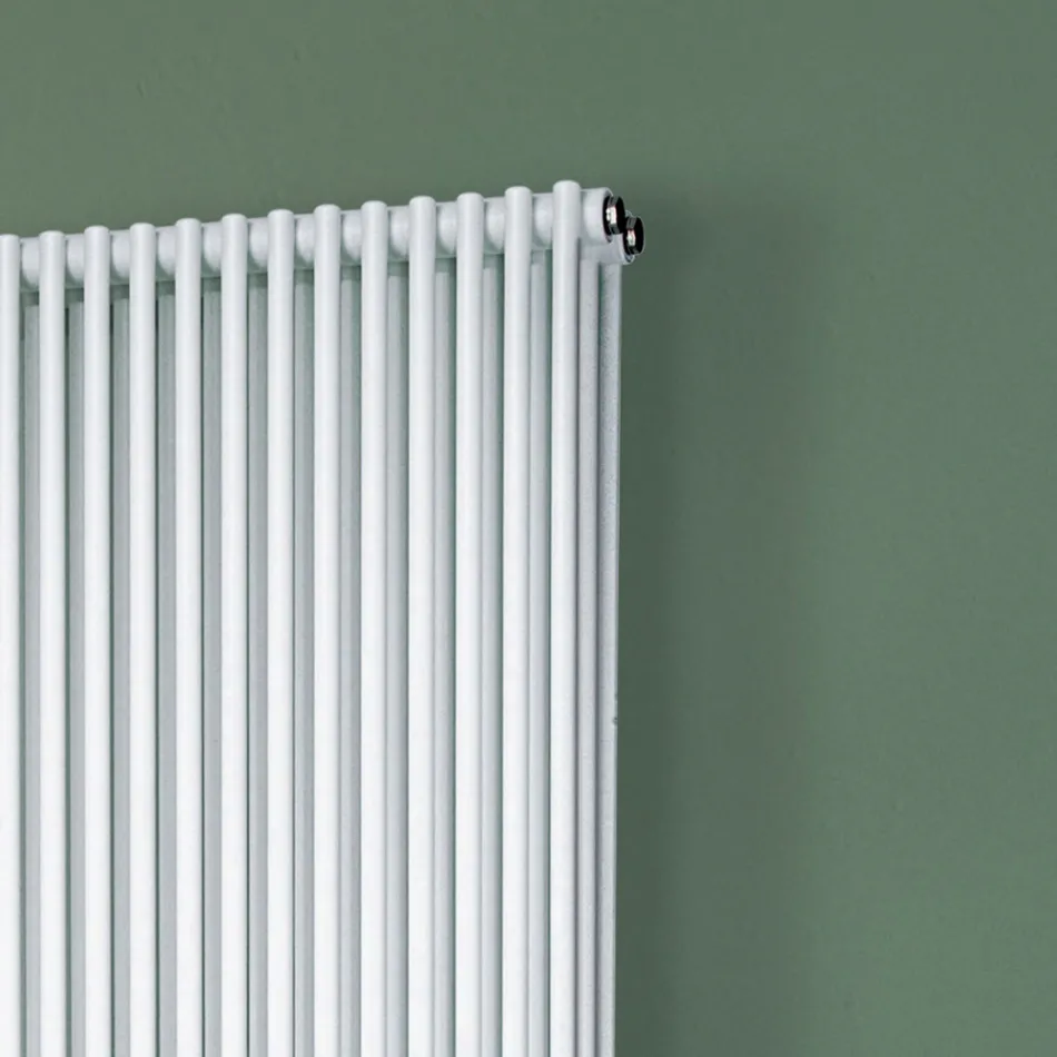 Radiator Hidraulic cu Seria Tripla de Elemente Verticale Made in Italy - Cenci Viadurini