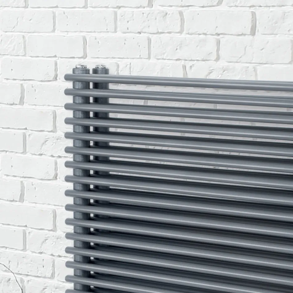 Radiator Hidraulic din Otel cu Sectiune Tripla de Elemente Made in Italy - Ciambella Viadurini