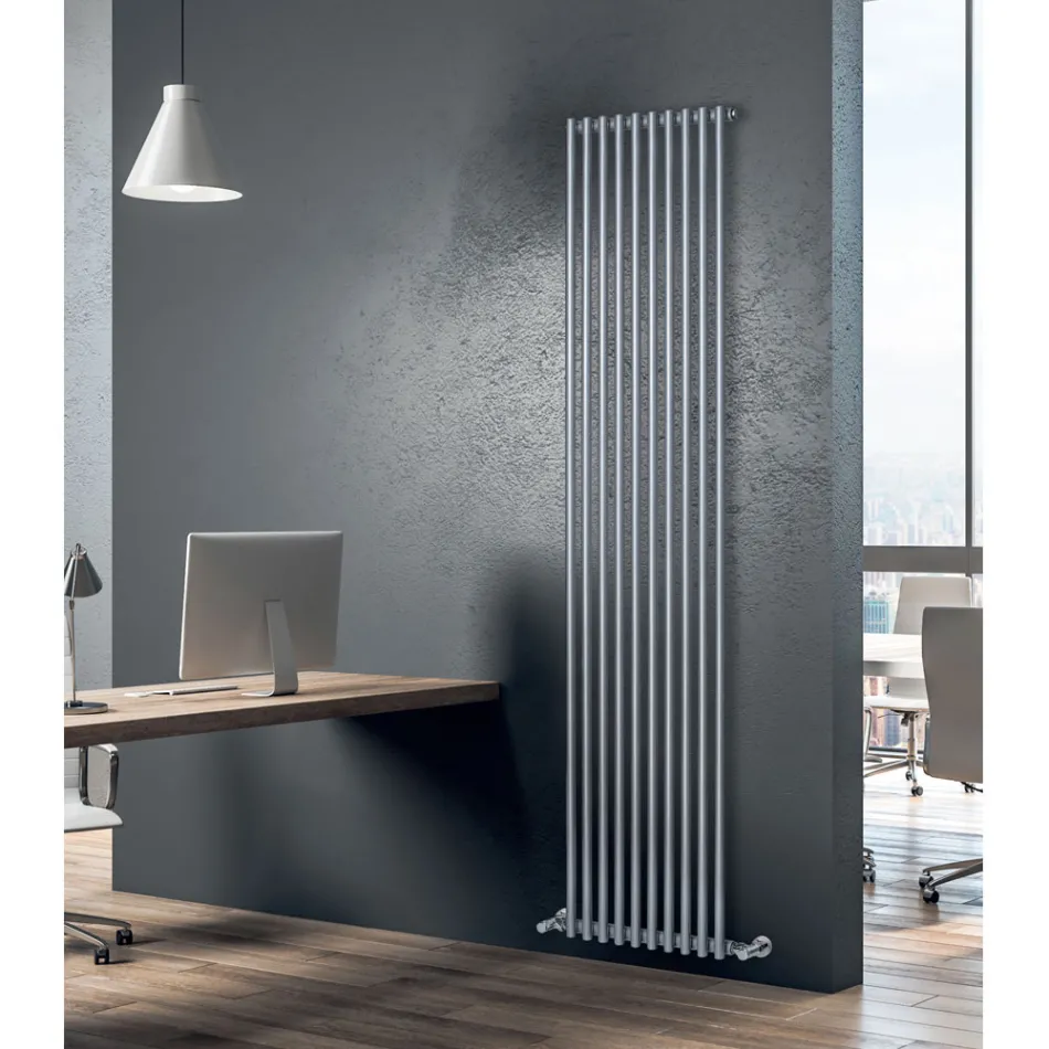 Radiator hidraulic din oțel carbon fabricat în Italia - Cannoli Viadurini