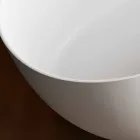 Tub liber, construit în Italia, în suprafață solidă Viadurini