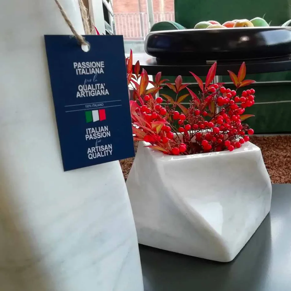 Vază de design decorativ în marmură Bardiglio sau Carrara Fabricată în Italia - Prisma Viadurini