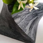 Vază de design decorativ în marmură Bardiglio sau Carrara Fabricată în Italia - Prisma Viadurini