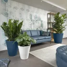 Vaza decorativa rotunda din polietilena colorata Made in Italy - Mengo Viadurini