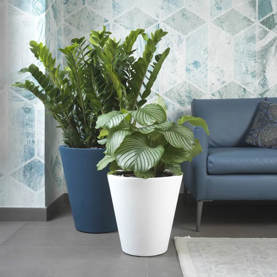 Vaza decorativa rotunda din polietilena colorata Made in Italy - Mengo Viadurini