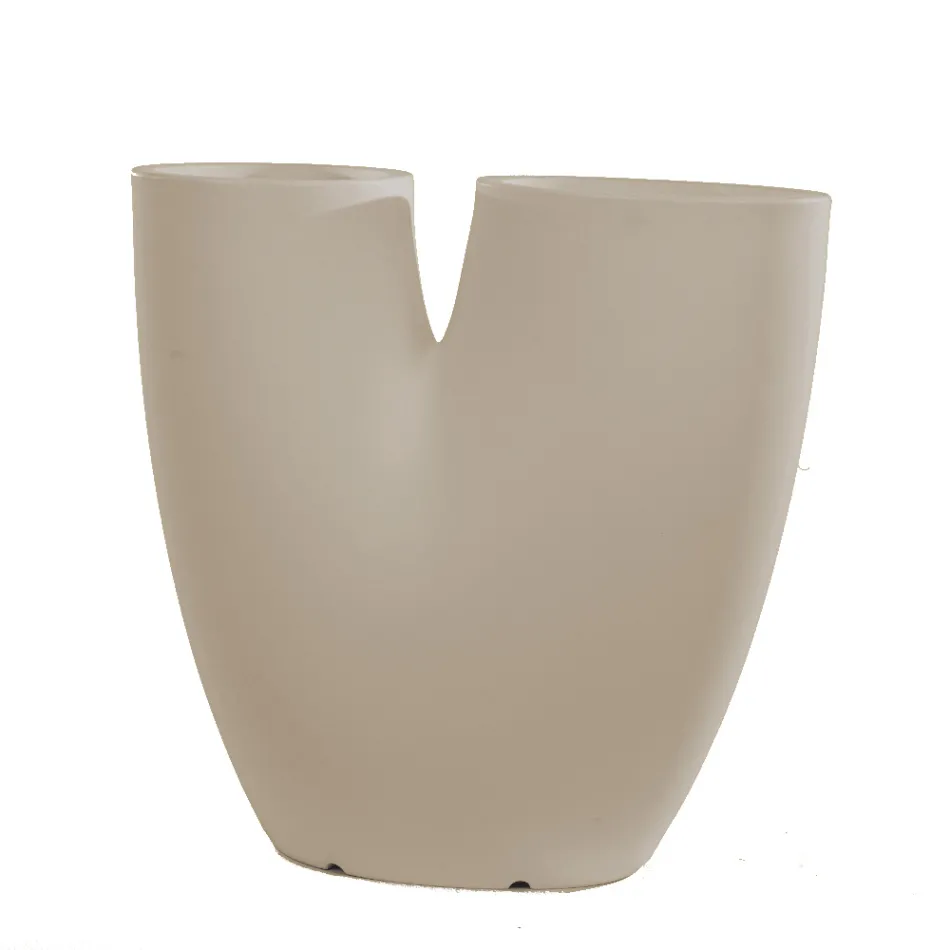 Vasă de grădină modernă colorată din polietilenă Made in Italy - Flowes Viadurini