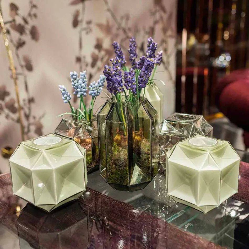 Vaza modernă din sticlă de interior, fabricată manual în Italia - Eagle Viadurini