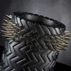 Vază ornamentală din ceramică neagră mată, fabricată manual - Jungla Viadurini