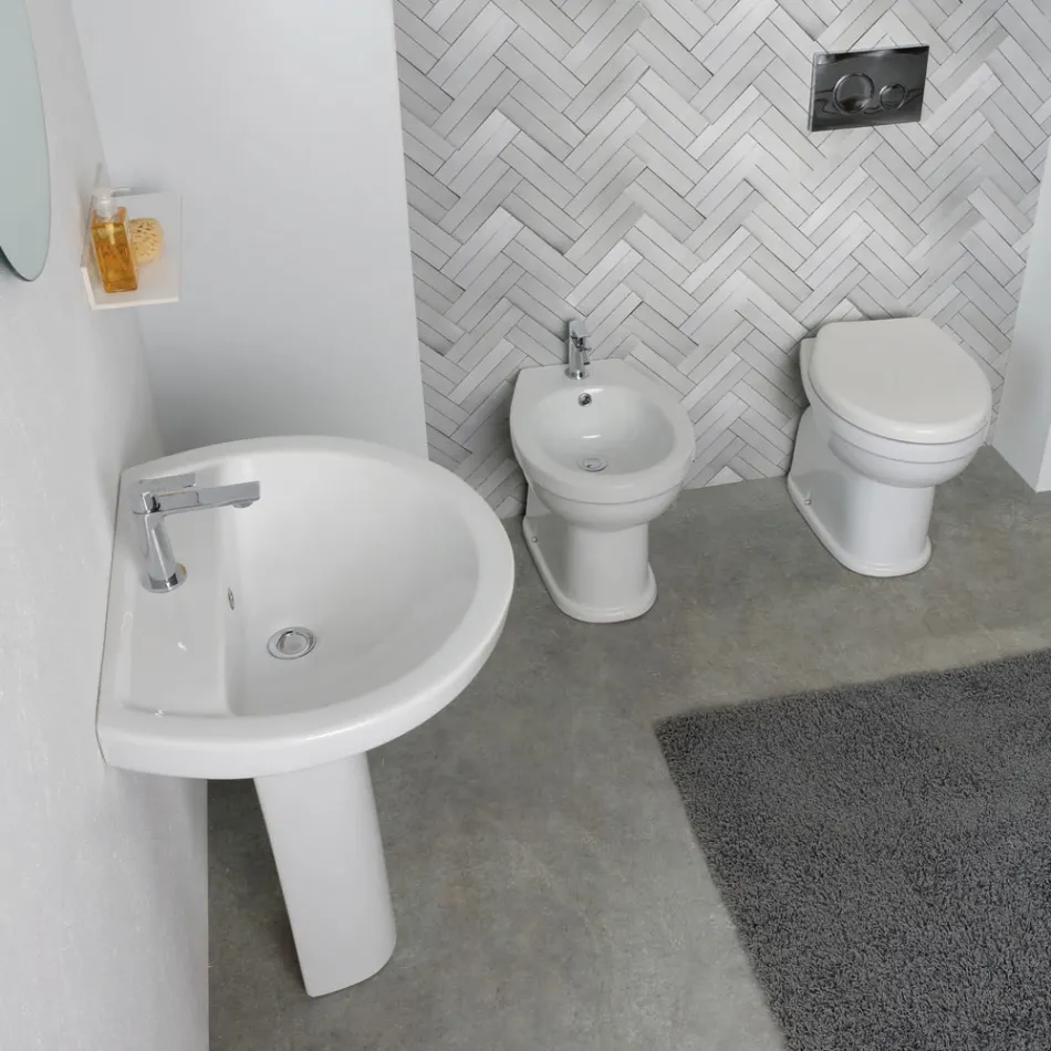 Toaletă modernă din ceramică albă, cu capac din poliester - Silica Viadurini