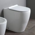 Toaletă fără ramă cu capac ceramic termorezistent cu închidere silențioasă - Oleander
