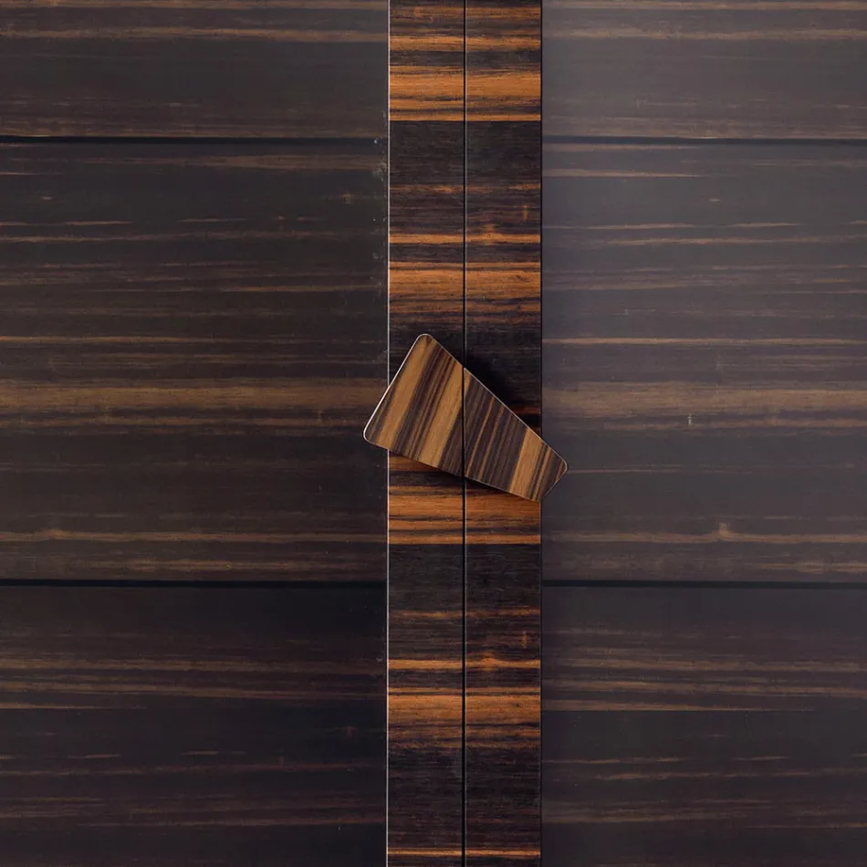 Grilli Zarafa dulap din lemn masiv cu 2 uși fabricate în Italia de design Viadurini