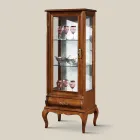 Vitrina de lux de sufragerie din lemn clasic de nuc Made in Italy - Hastings Viadurini